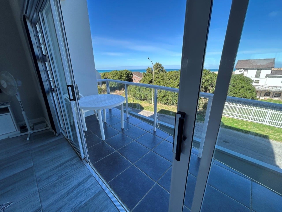 3 Bedroom Property for Sale in Aston Bay Eastern Cape